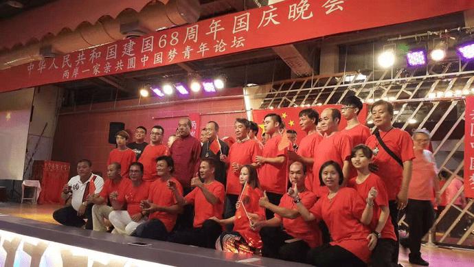 玩具战斗机大战